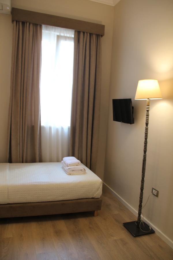 Hotel Hermes 地拉那 外观 照片